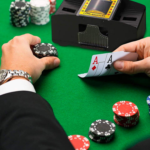 immagine-3-oem-mischia-carte-da-gioco-poker-in-plastica-21x11x9cm-ean-4029811183197