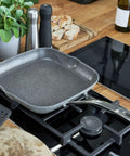 immagine-6-gmd-cookware-grill-bistecchiera-a-induzione-28x28cm-ean-8055162570917