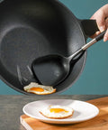 immagine-6-gmd-cookware-padella-wok-a-induzione-con-coperchio-32cm-ean-8055162571549