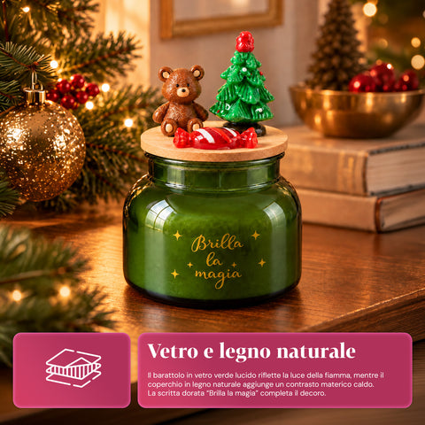 Candela Profumata in Barattolo di Vetro con Coperchio Decorato – Fragranze Pino, Cannella e Vaniglia – Contenitore Riutilizzabile con Scritta