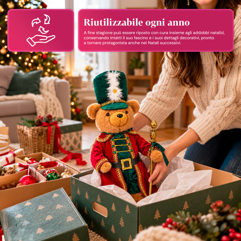 Orso soldatino natalizio, decorazione natalizia, 2 colori, altezza 60 cm, poliestere, con cappello, mantello e bastone