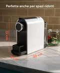 Macchina caffè compatta perfetta per spazi ridotti con dimensioni 30x22x9cm, design salvaspazio ideale per ogni cucina moderna