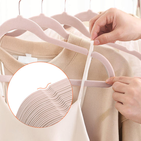 Set 50 Grucce Appendiabiti in Velluto Rosa Antiscivolo con Gancio Girevole