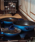 Avilia Padelle Antiaderenti Gaia Alluminio Blu con Fondo a Induzione Set 3 Pezzi 18-22-26cm con Manico Ergonomico Ean-8056819042856