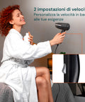 Phon Easy2Love con 2 impostazioni di velocità per personalizzare in base alle esigenze, donna con capelli ricci in accappatoio