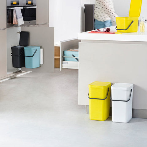 immagine-4-brabantia-pattumiera-grigio-sort-go-12l-ean-8710755109805